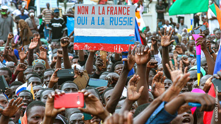 Nigeriens demonstrate during a rally at the Place de la Concertation in front of the headquarters of the National Assembly on 20 August 2023 in Niamey. 
