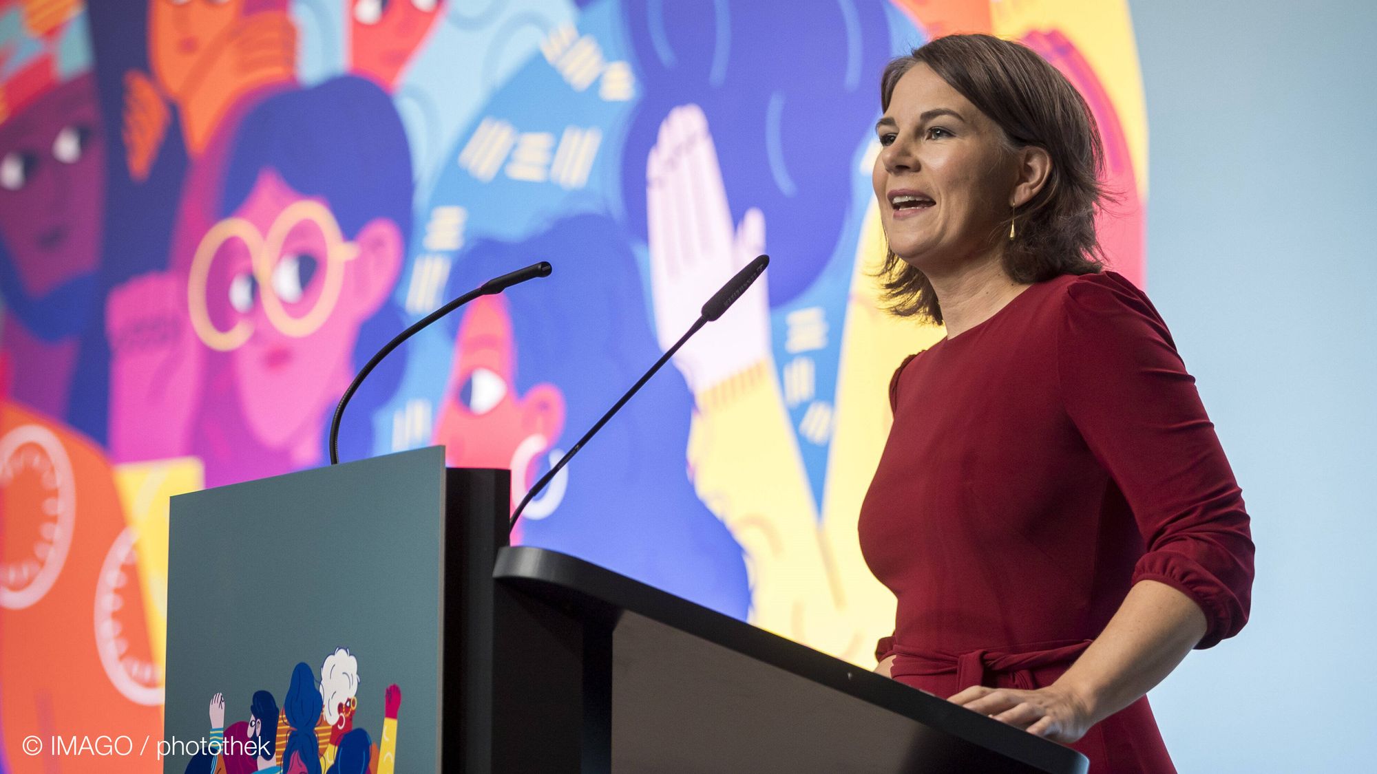 German Feminist Foreign Policy: An Inside-Outside Perspective