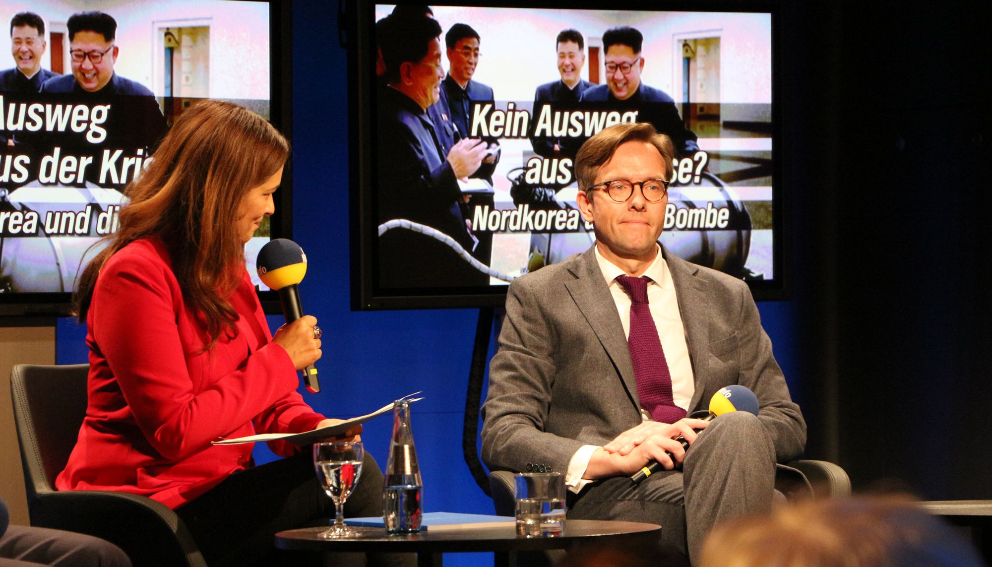 Julia-Niharika Sen and Prof. Dr. Patrick Köllner 