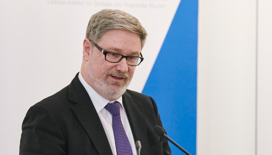 Picture of Lars Hendrik Röller