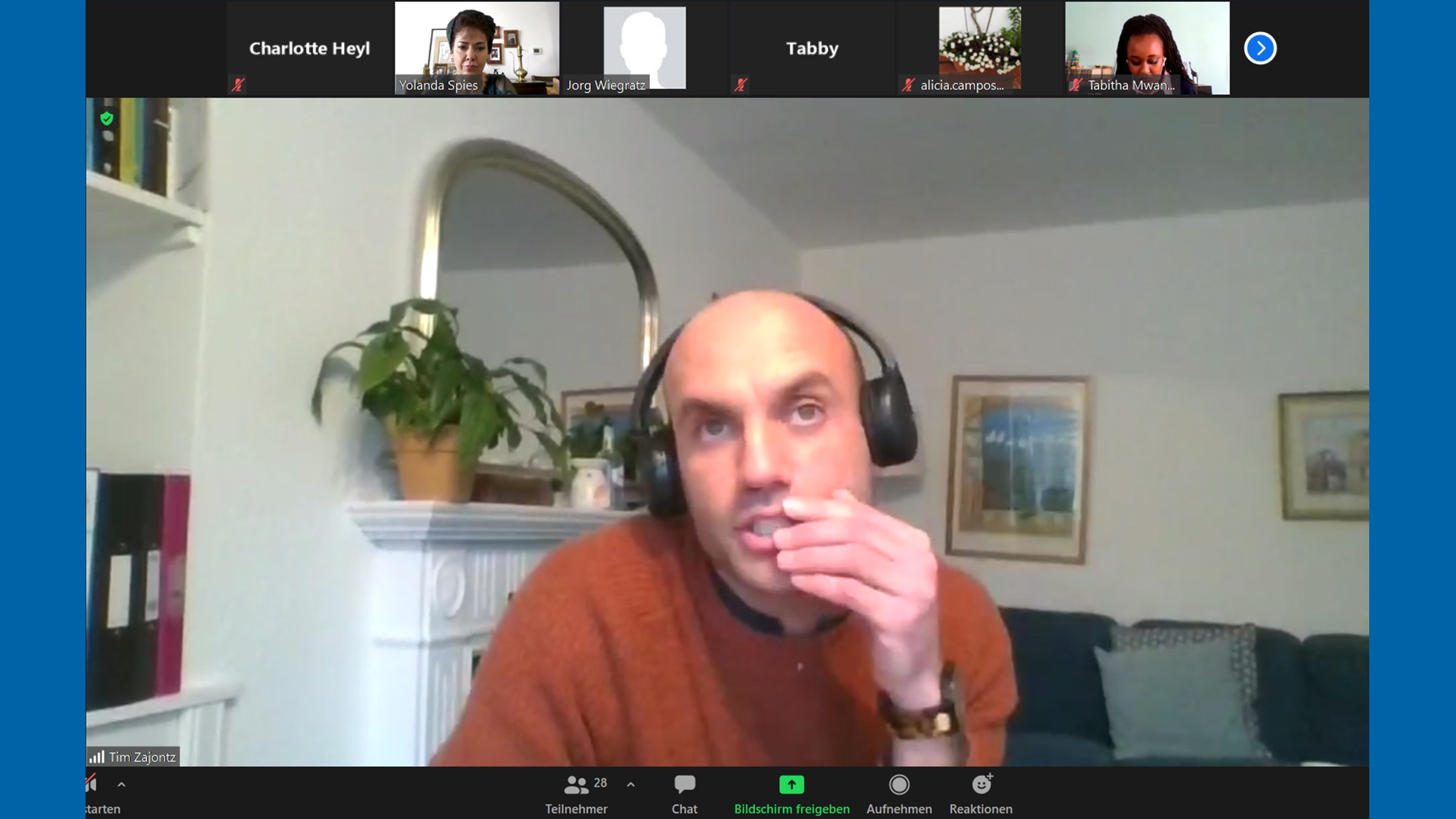 Screenshot of Tim Zajontz at the Non-Western Actors in Africa workshop