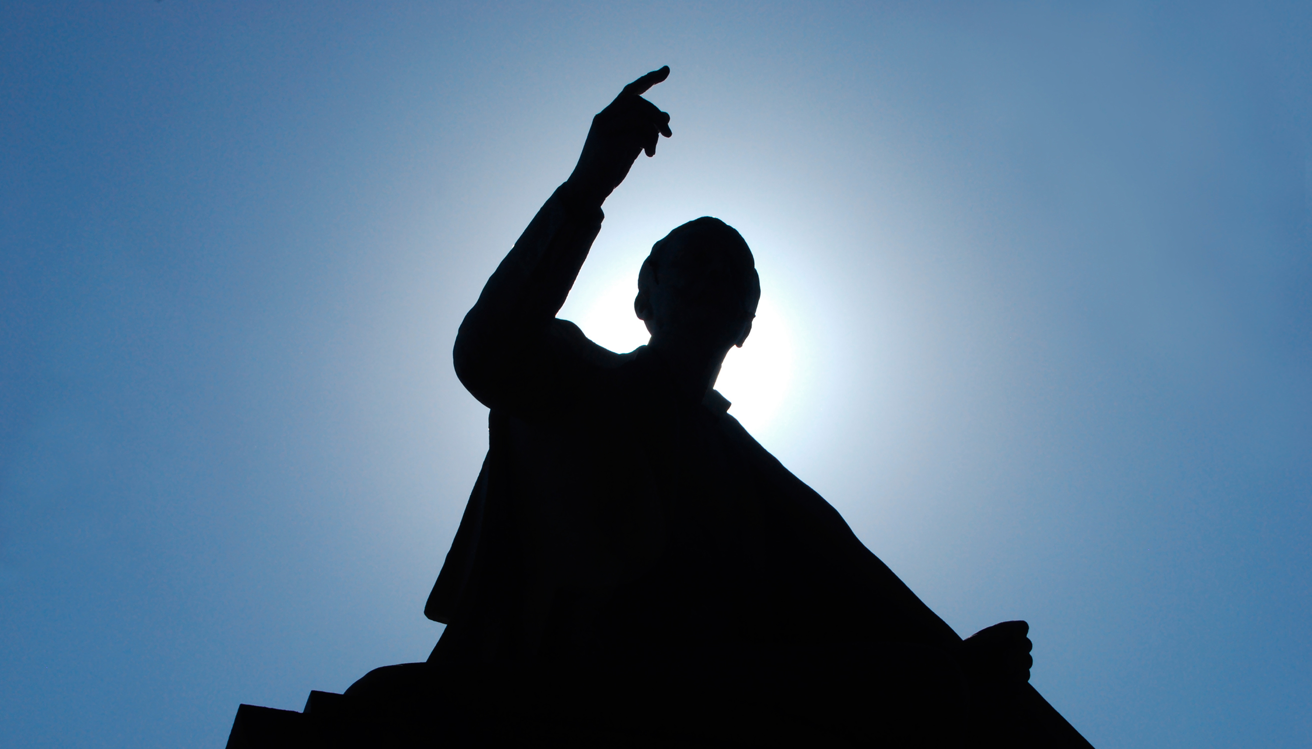 How Authoritarian Rulers Seek to Legitimise Repression: Framing Mass Killings in Egypt and Uzbekistan