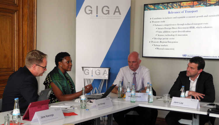 From left to right: Jan Hofmeyr, Jane Karonga, Dr. Ulrich Bartsch, Apl. Prof. Dr. Jann Lay 