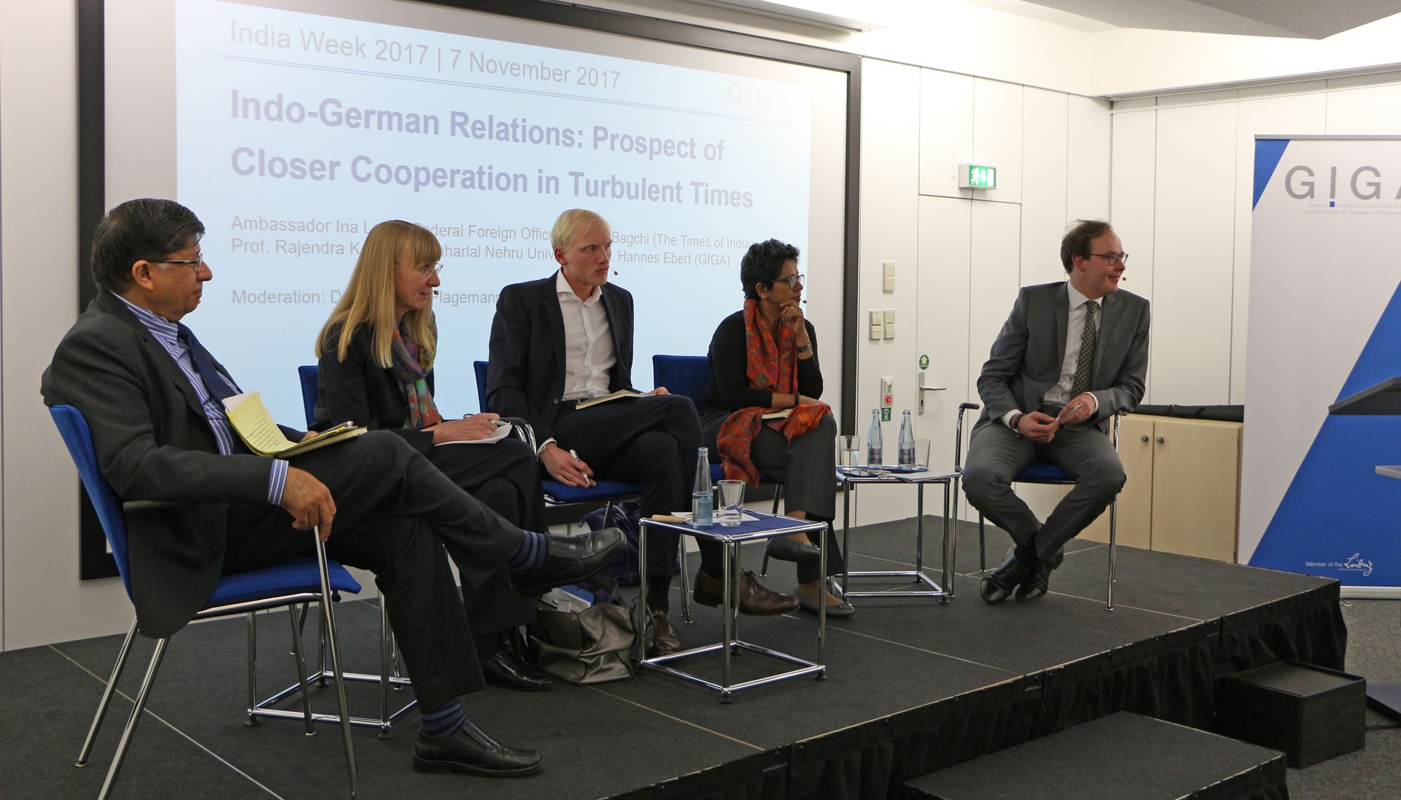 Podium from left to right: Professor Rajendra K. Jain, Ambassador Ina Lepel, Dr. Hannes Ebert, Indrani Bagchi Dr. Johannes Plagemann