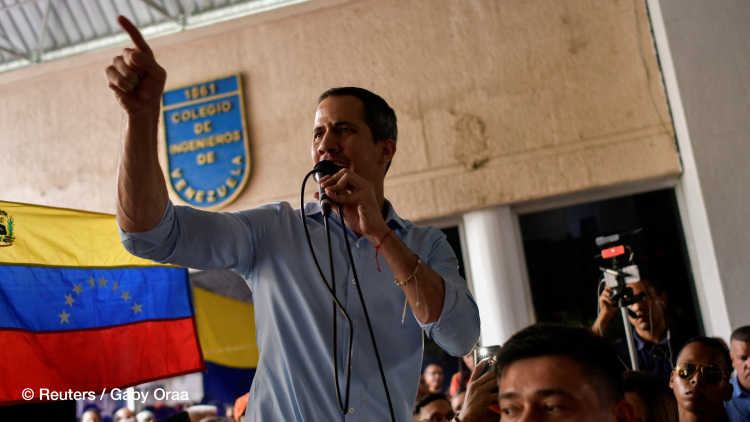In Venezuelas Opposition tut sich ein Graben auf