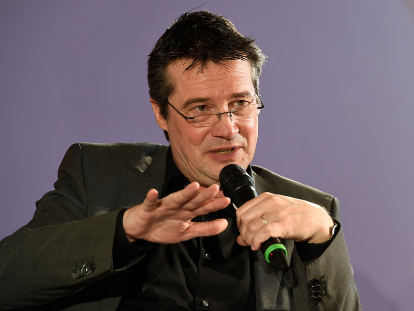 Leibniz debates: Seeking Global Order