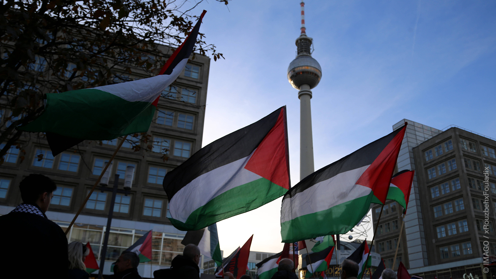 Die Sehnsucht nach Frieden im Nahen Osten: Einstellungen zum Gaza-Krieg und die Bewertung von Friedensvorschlägen bei Menschen in Deutschland