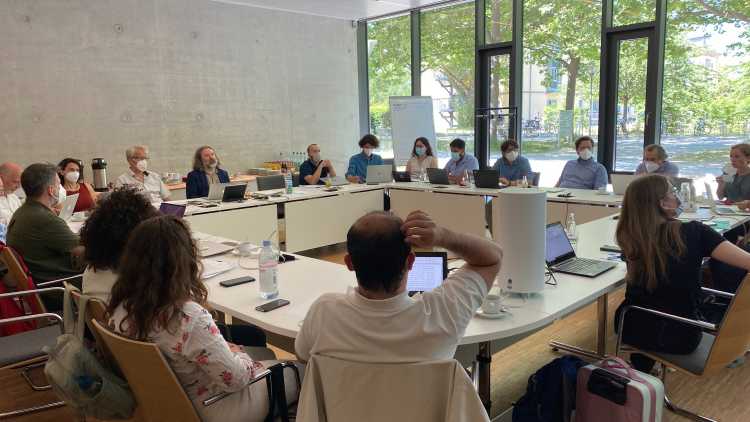 Photo of the room at the workshop "Democratic Institutions in Latin America" in Erfurt