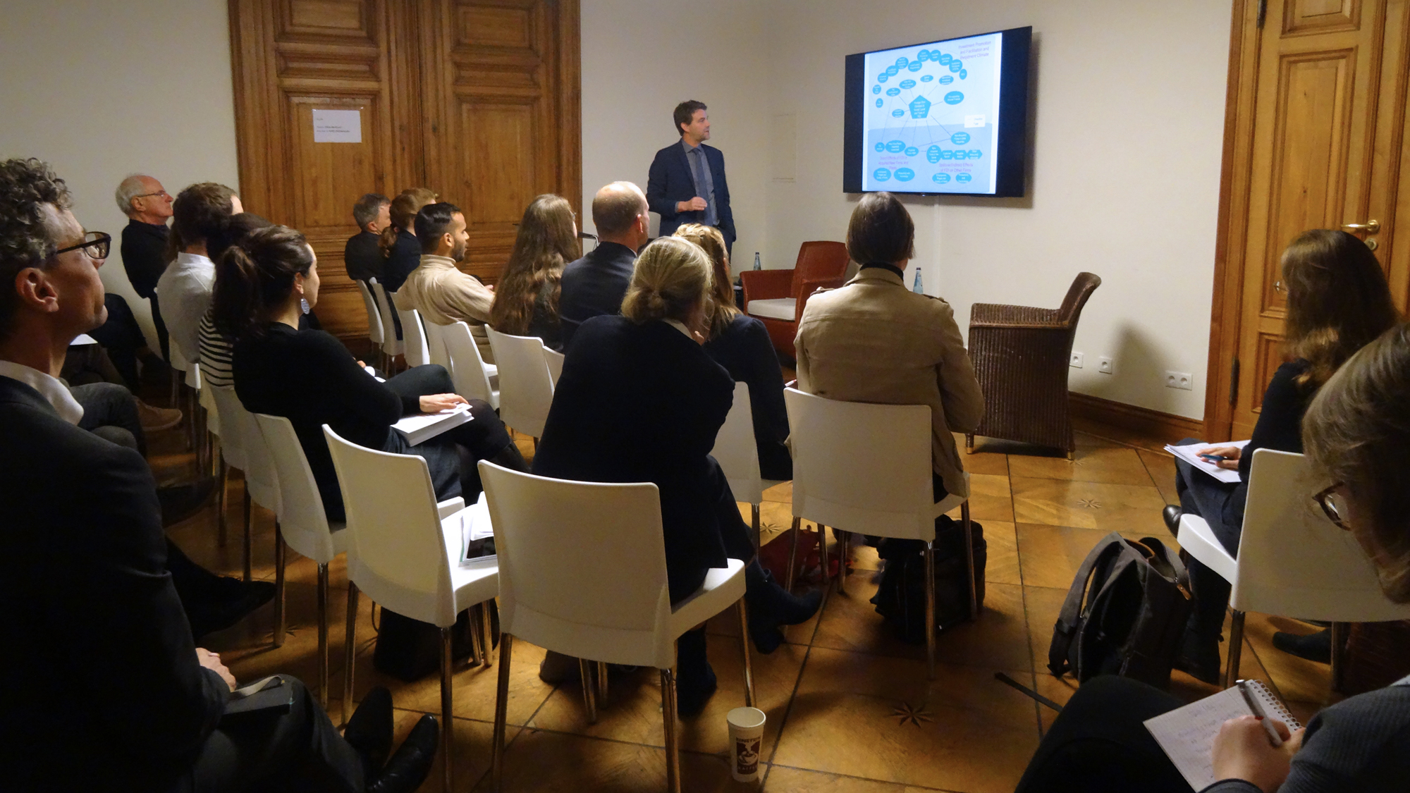 Apl. Prof. Dr. Jann Lay speaks at the GIGA Talk 