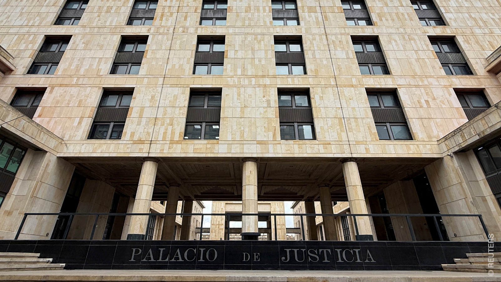 Courts and Social Participation in Latin America:  The Use of Public Hearings and Amici Curiae