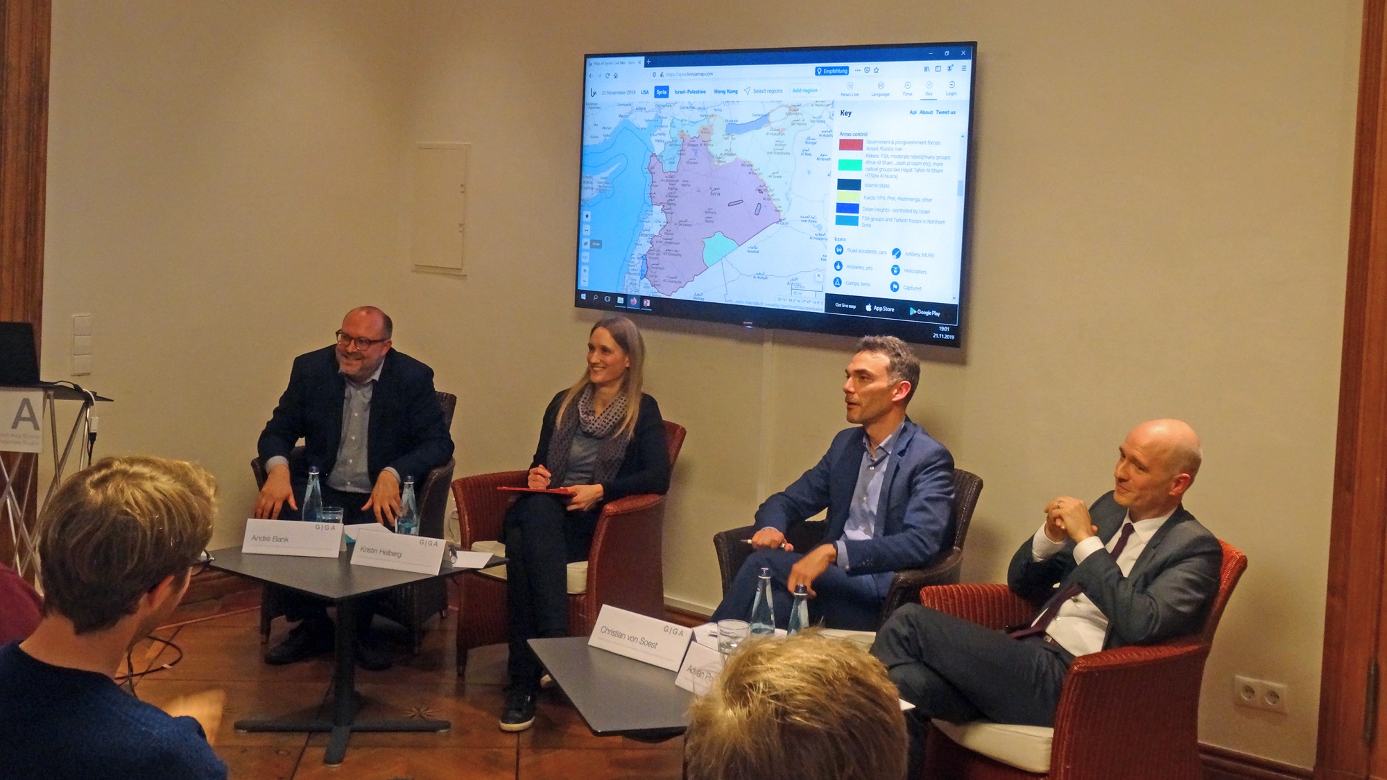 Panel of the GIGA Talk "Die Zukunft Syriens: Dauerkrieg, Friedhofsruhe oder Wiederaufbau?"_2