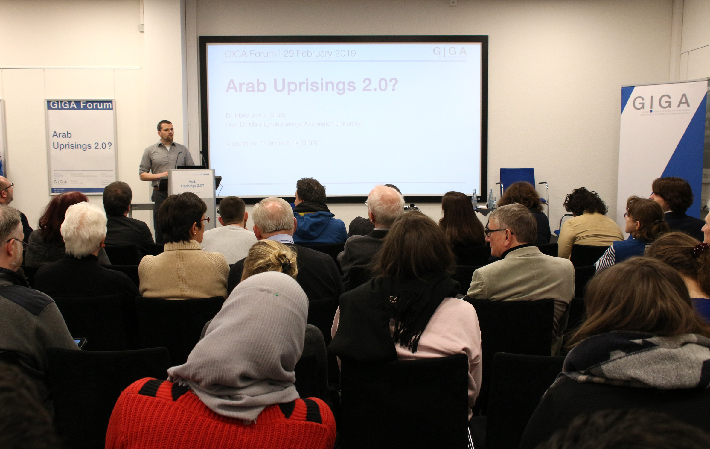 Podiumsdiskussion mit Publikum
