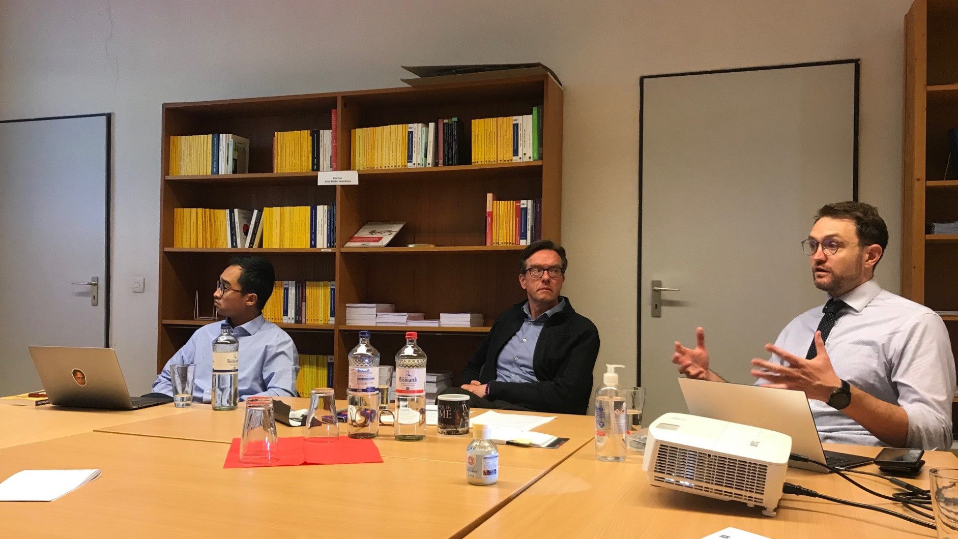 Photo of the book talk on politics in Myanmar, panelists speaking