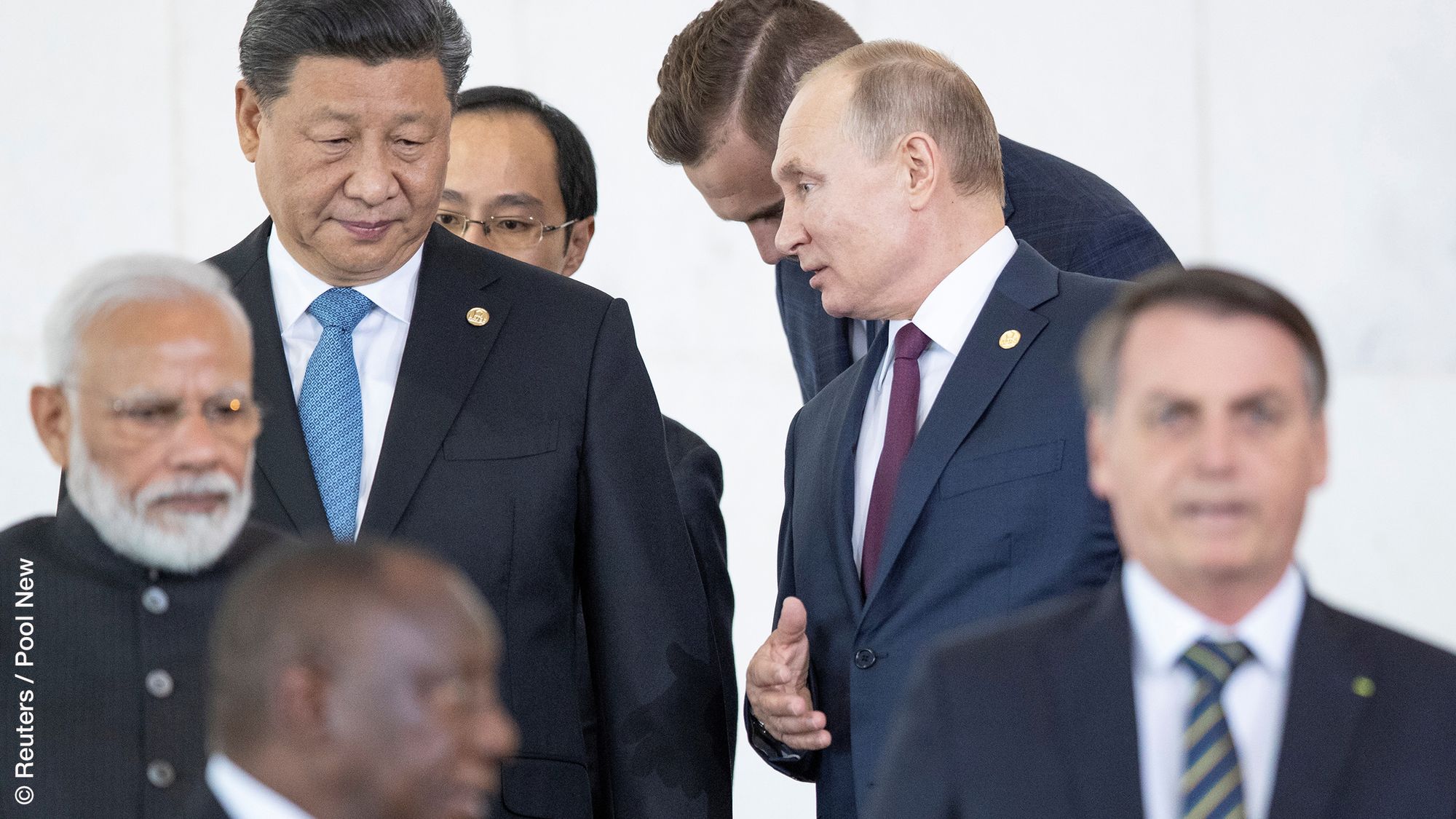 Interview: The BRICS countries will not become a political force against the West (专访: 金砖国家不会成为和西方抗衡的政治力量)