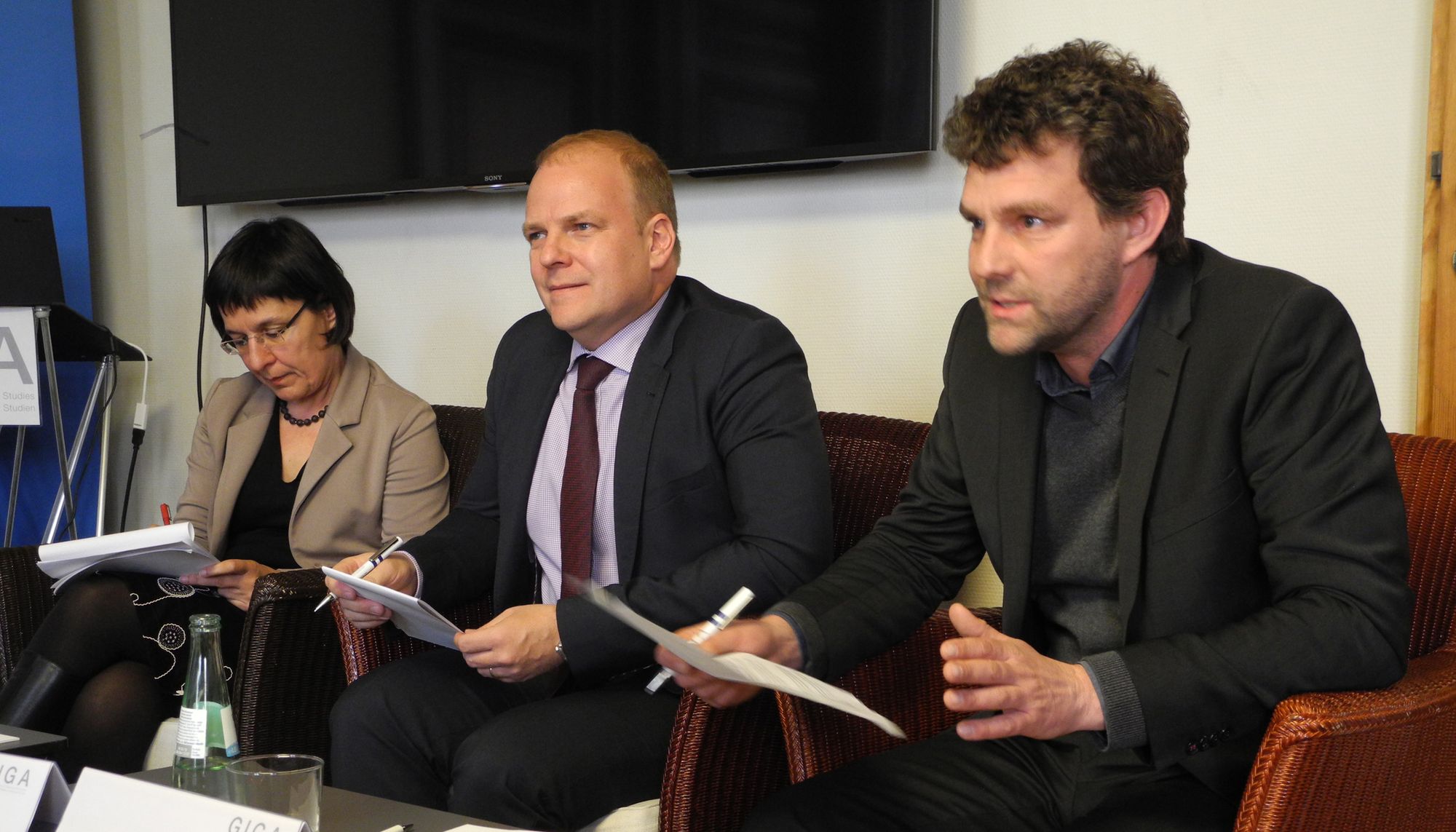 From left to right: Prof. Dr. Barbara Fritz, Christian Daude, Apl. Prof. Dr. Jann Lay