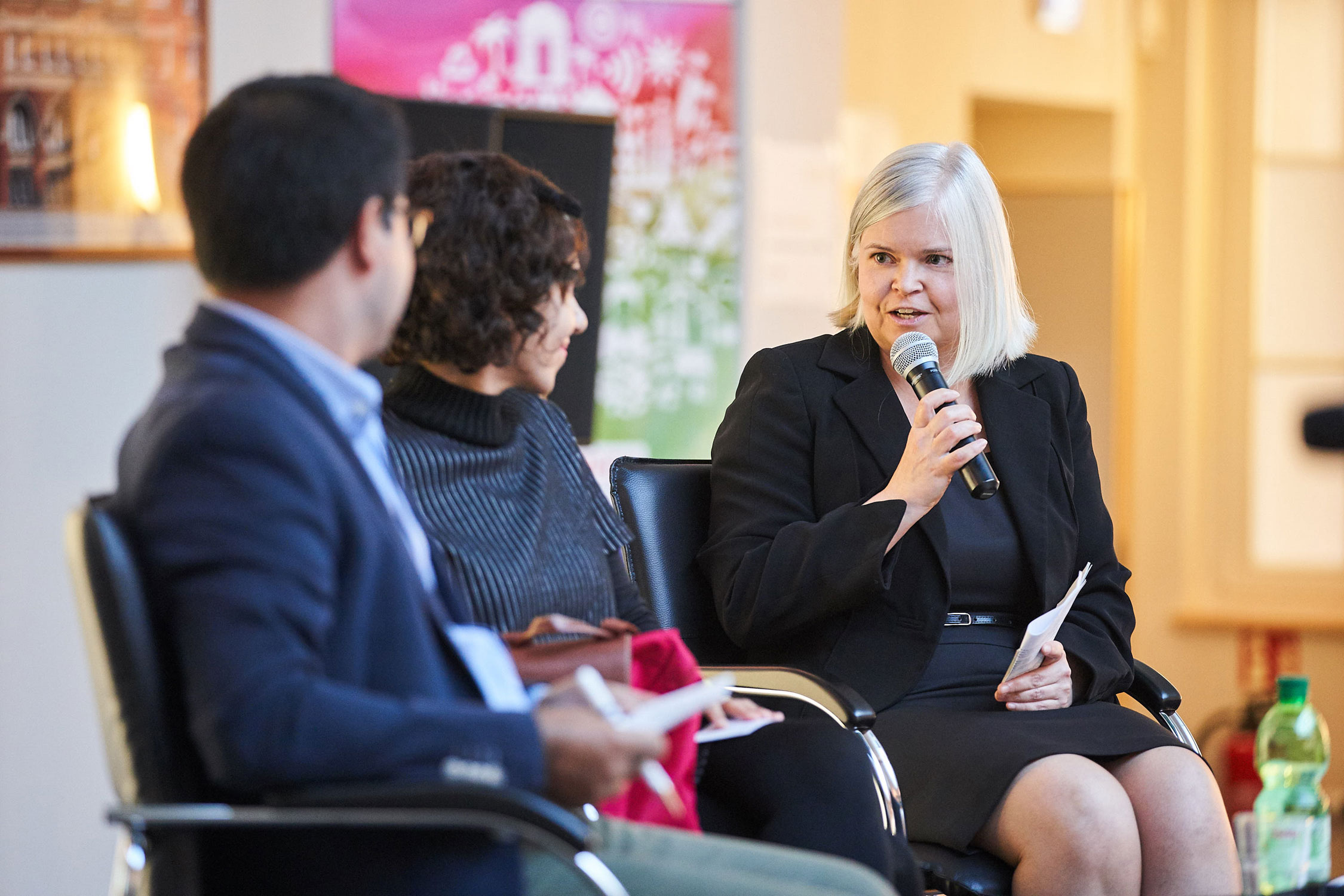 Prof. Dr. Anke Turner