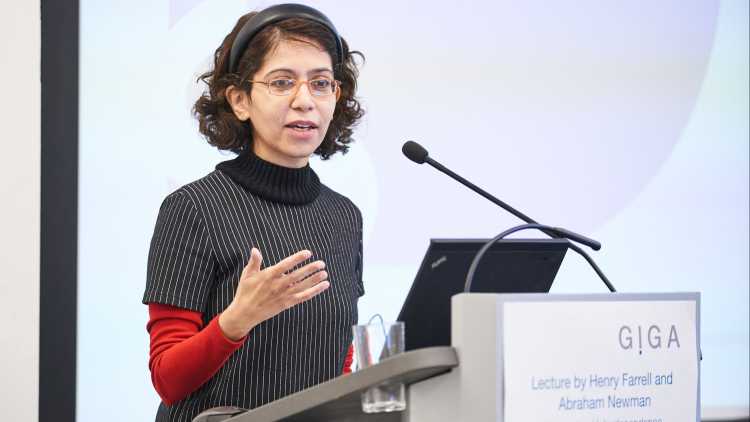 Prof. Dr. Amrita Narlikar speaks