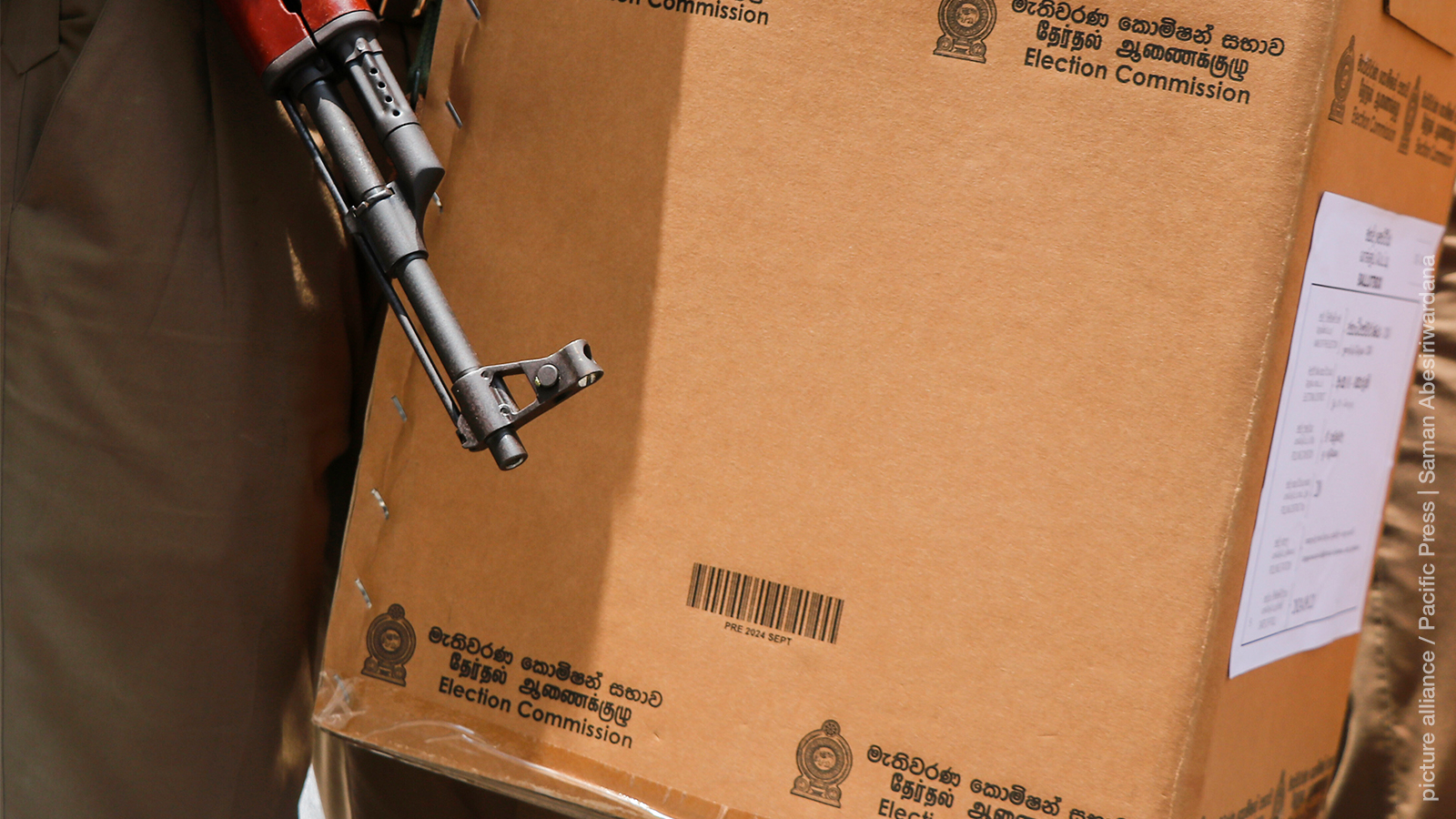 Resilient to Violence?: One plus Four Hypotheses on the Effect of Democracy on Domestic Conflict