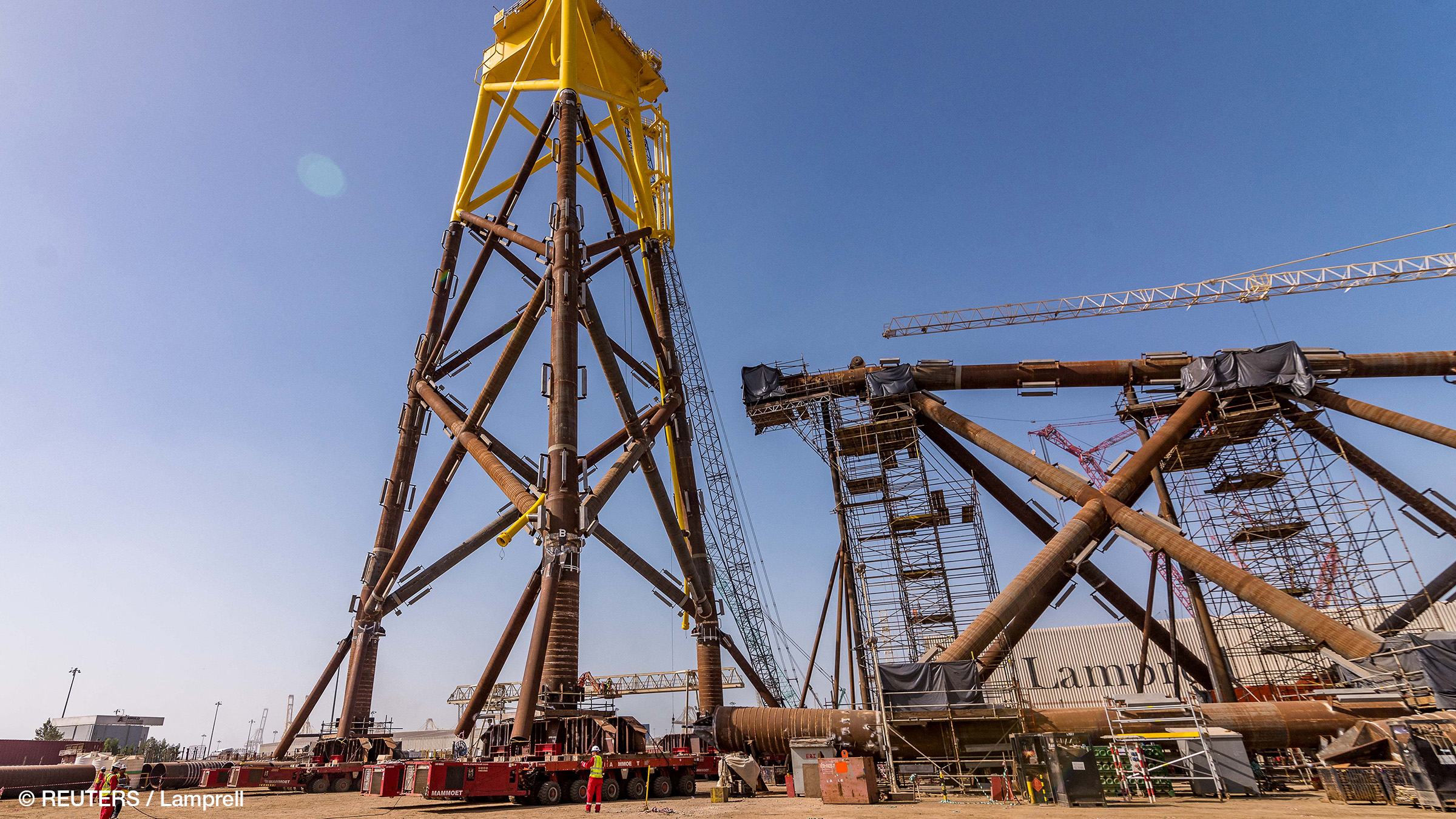 Whither Rentierism Following the 2014 Oil Price Decline: Trajectories of Policy Adjustment in the Arab Gulf