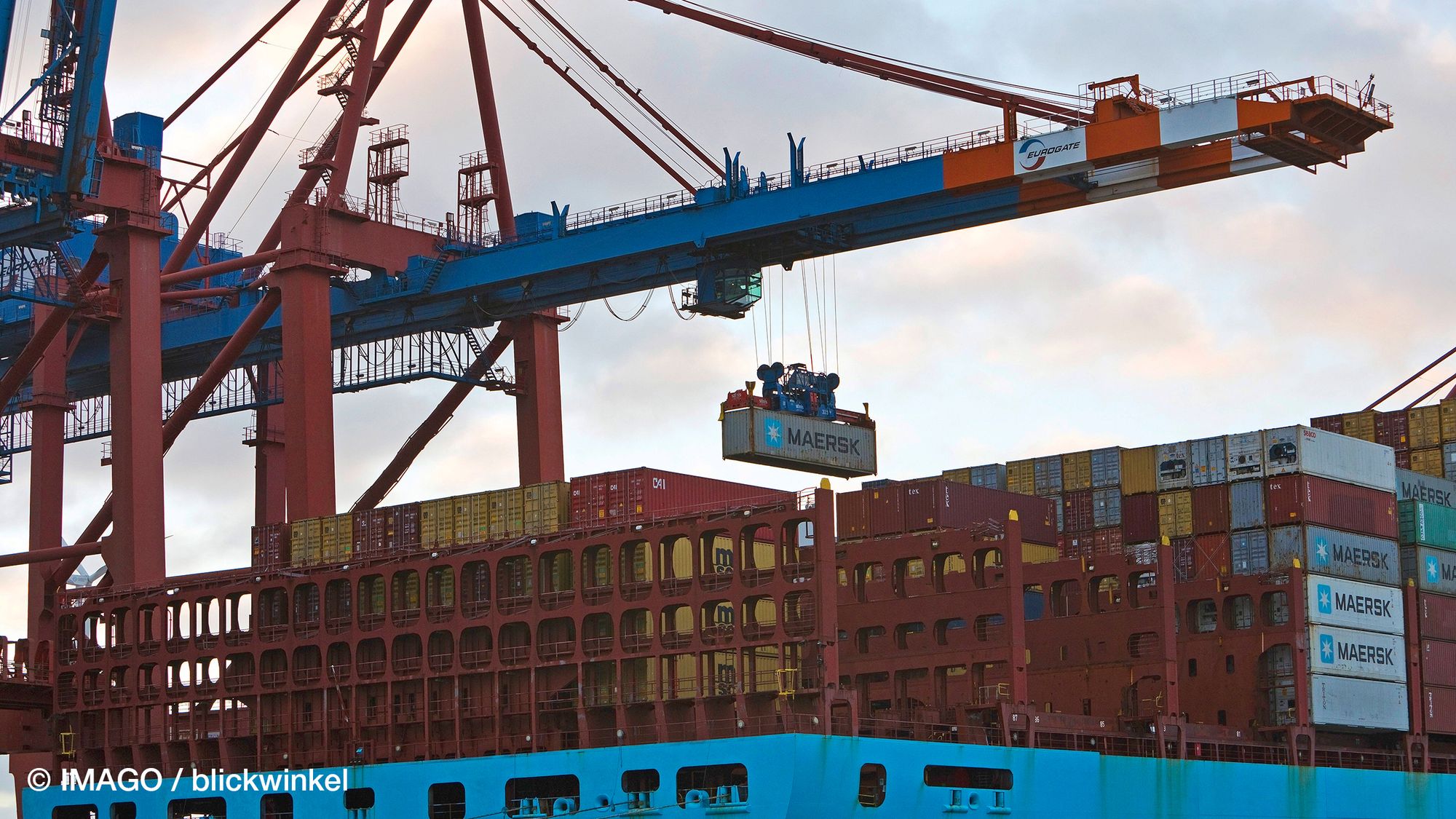 Trade Governance: the Politics of Prosperity, Development and Weaponization