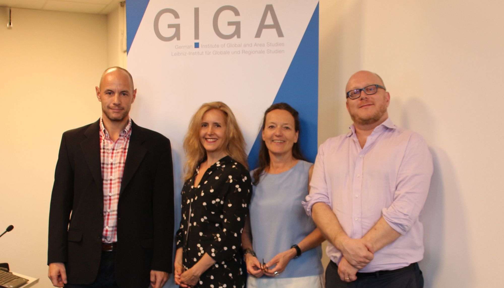 Foto von Dr. Daniel Flemes, Dr. Mariana Llanos, Prof. Dr. Sabine Kurtenbach, Prof. Dr. Kai Michael Kenkel