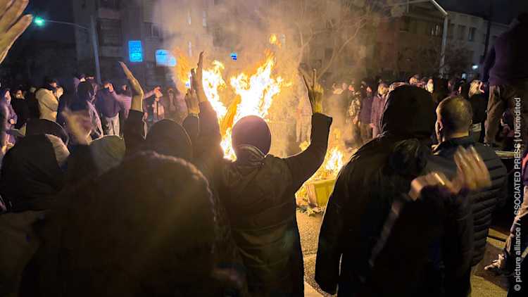 Iran-Forscherin Mirzaei: Das Regime ist massiv geschwächt