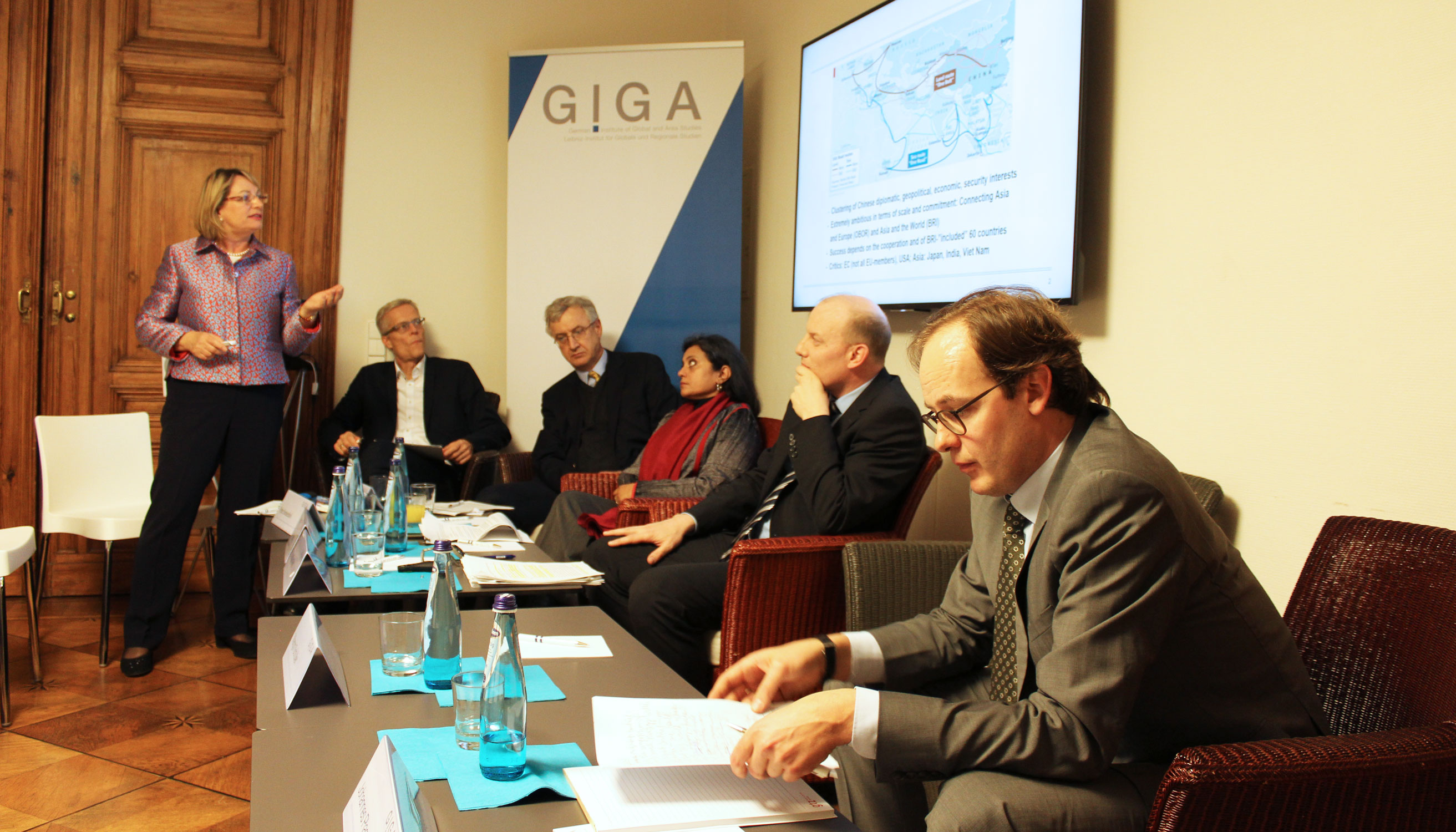 From left to right: Dr. Margot Schüller, Friedolin Strack, Peter Sonnenhol, Dr. Sreeradha Datta, Dr. Christian Wirth, Dr. Johannes Plagemann