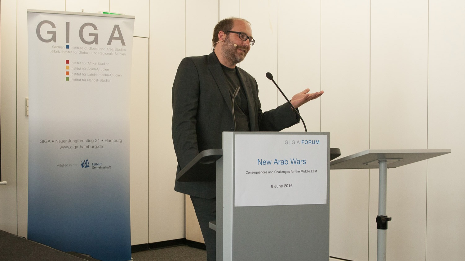 Picture Lecture André Bank