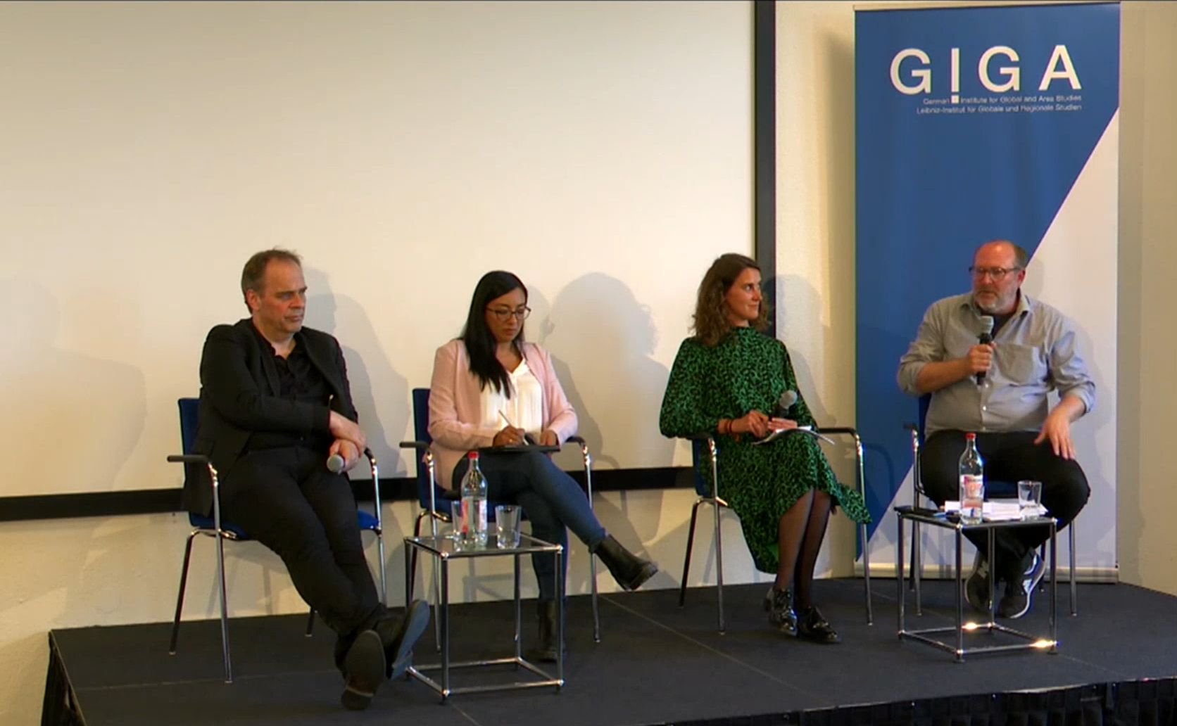 GIGA Forum Germs, Guns, and Rage Screenshot 3